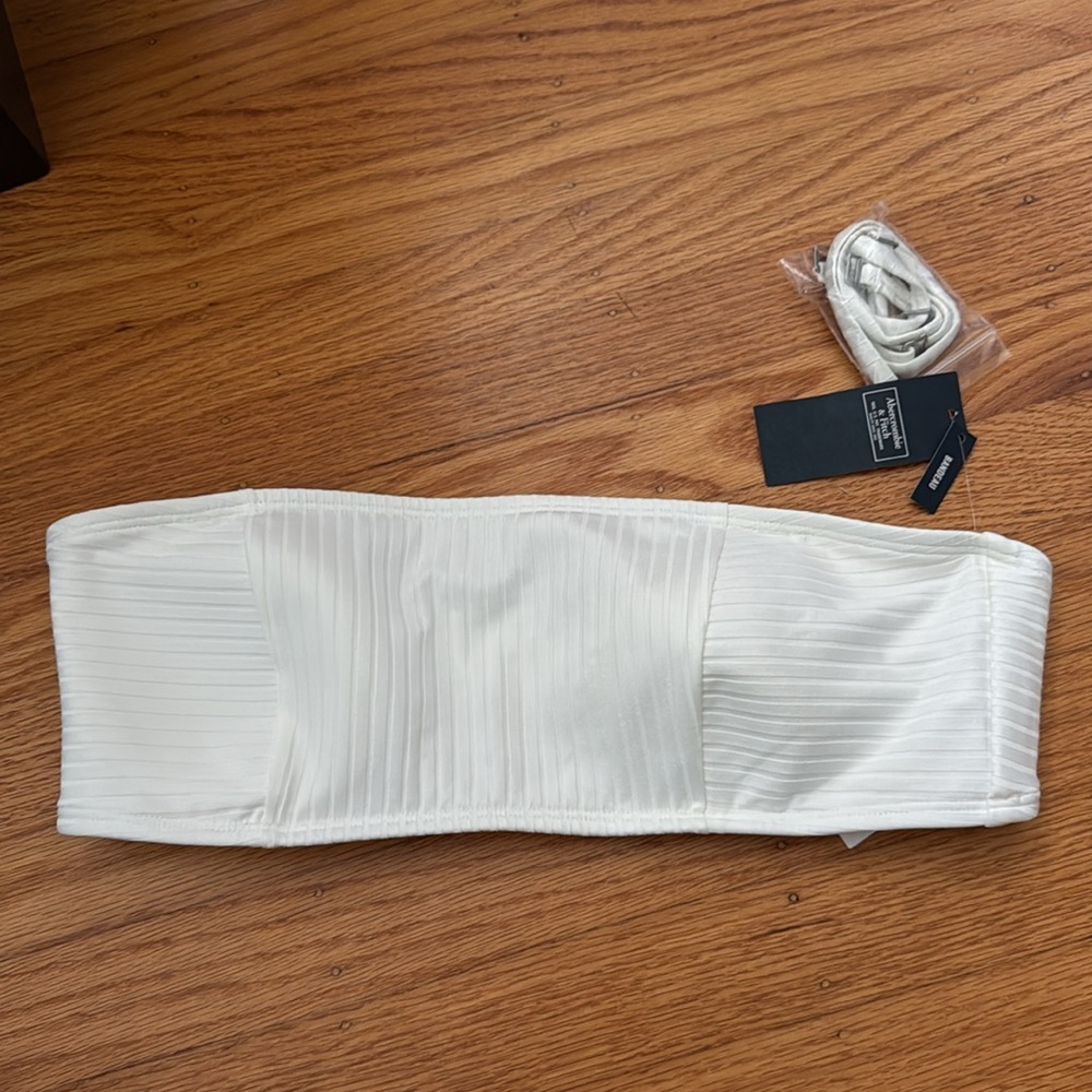 A&F Bandeau Bikini Top (Large)